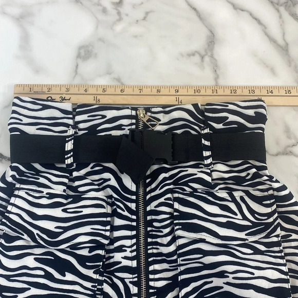 We11done A-Line Mini Skirt Women Size Medium Black White Animal Print High Waist - Picture 9 of 12